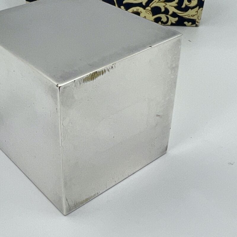 Accendino da tavolo vintage in argento lucido placcato a gas anni 90 elegante Categoria Oggetti per fumatori