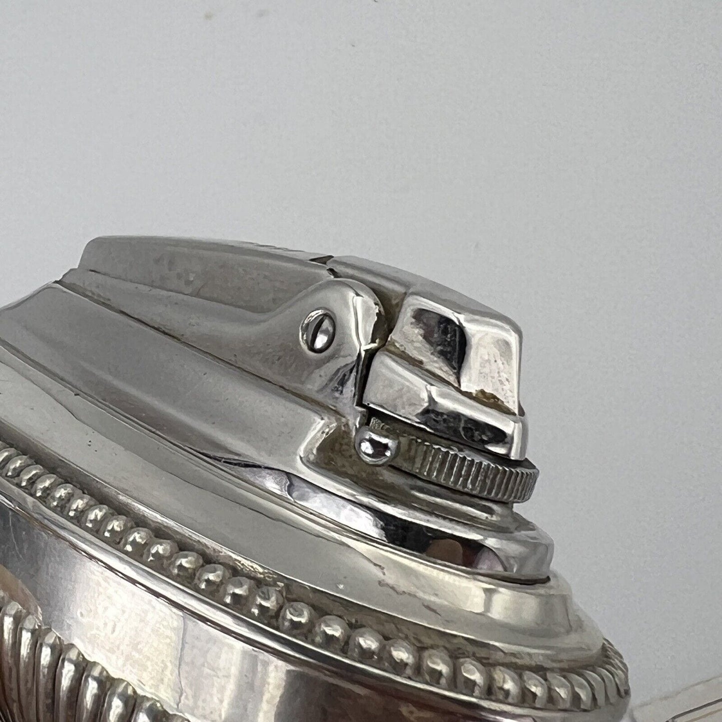 Accendino Ronson vintage da tavolo a gas anni 70 80 in Argento silver plated Categoria Oggetti per fumatori