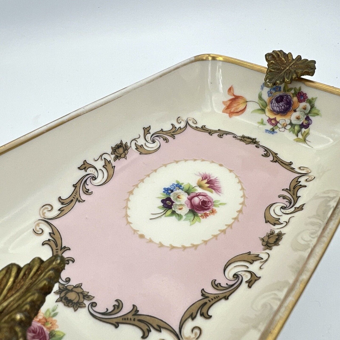Antica alzata alzatina in porcellana Limoges centrotavola vintage piatto fiori Categoria Alzate