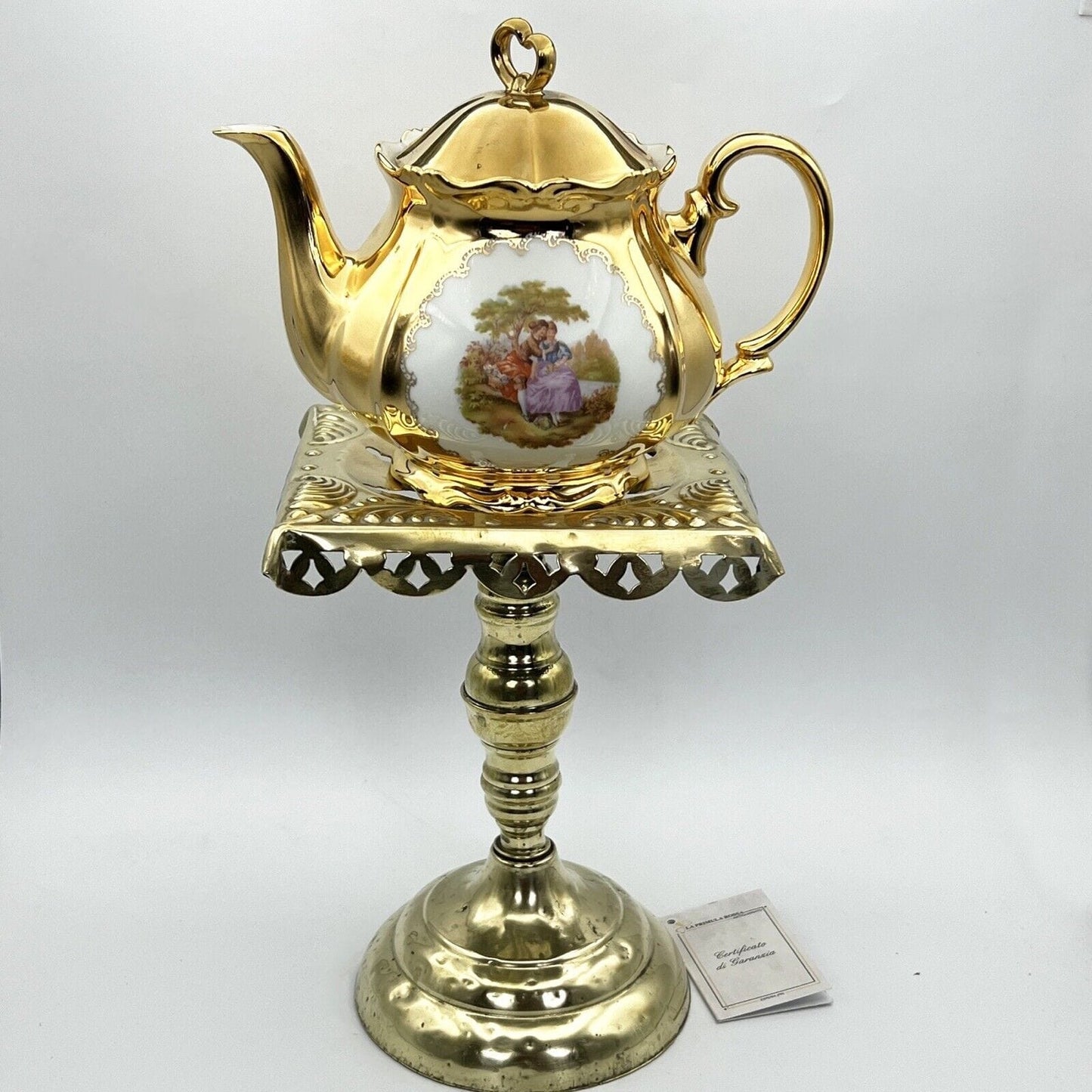 Antica alzata centrotavola porta teiera in Ottone epoca 800 piedistallo Inglese Categoria altro