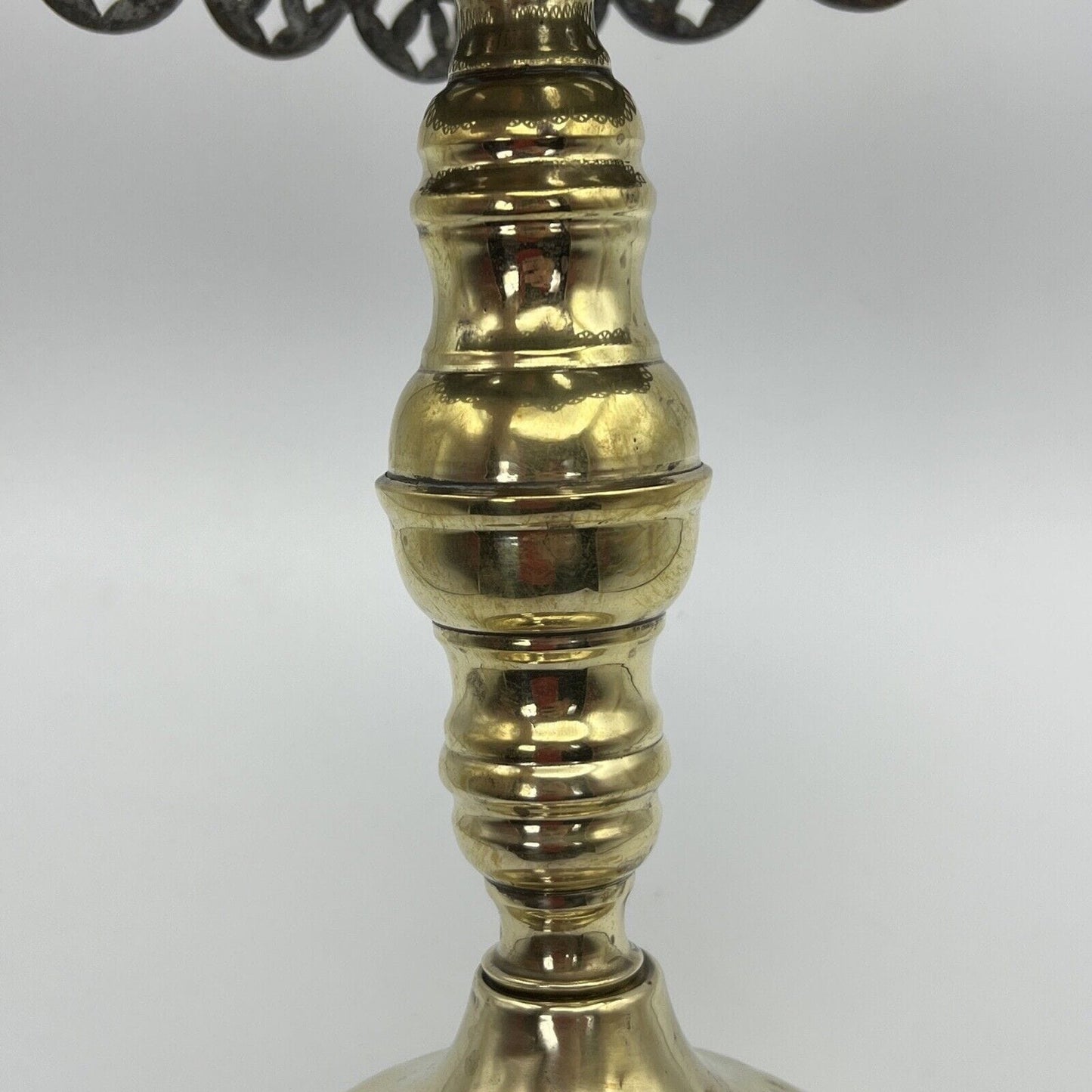Antica alzata centrotavola porta teiera in Ottone epoca 800 piedistallo Inglese Categoria altro