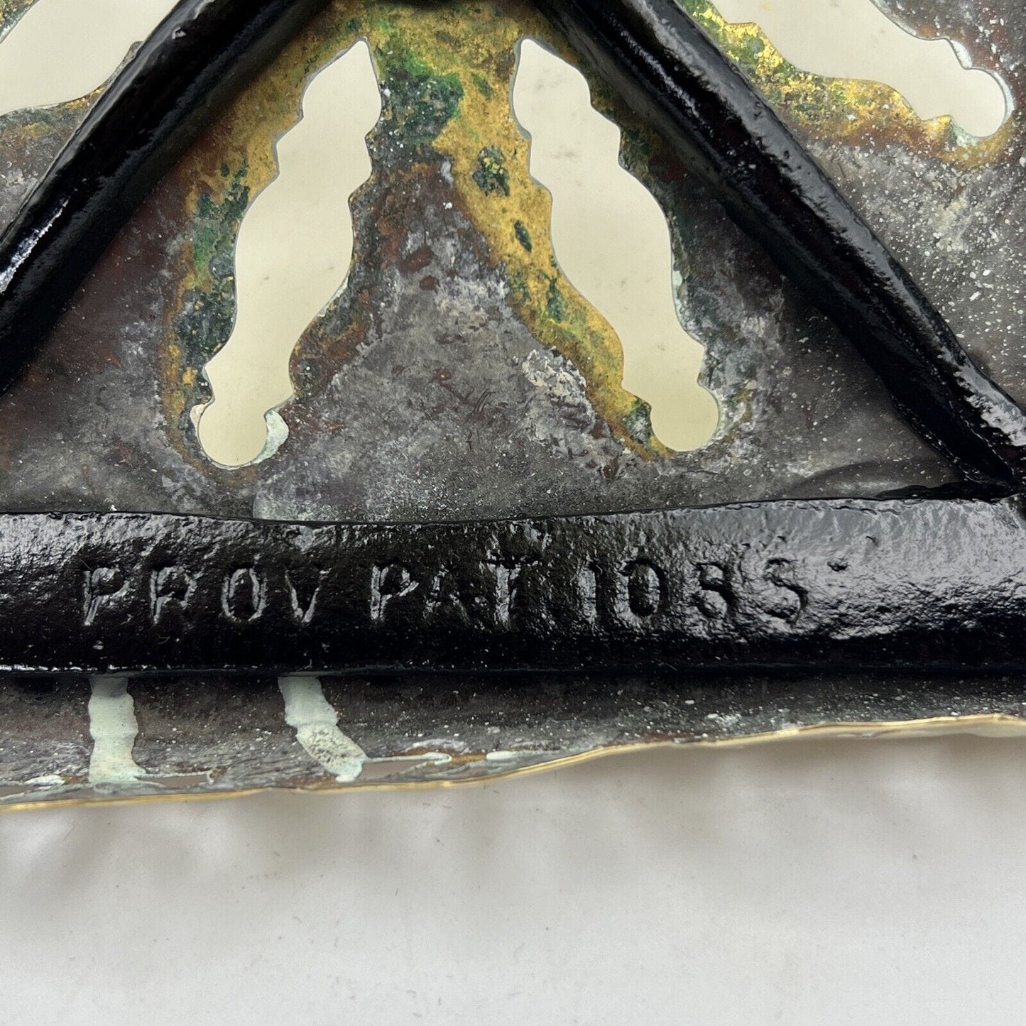 Antica alzata centrotavola porta teiera in Ottone epoca 800 piedistallo Inglese Categoria altro