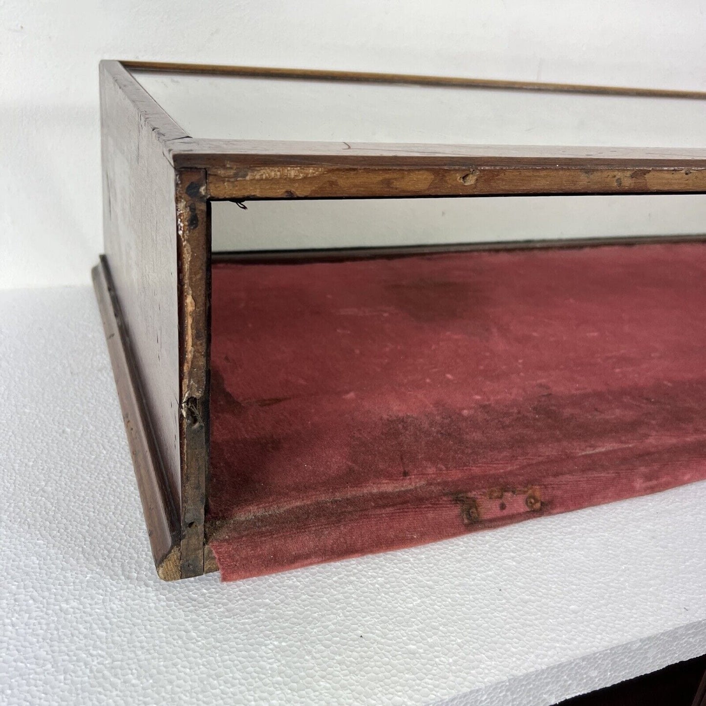 Antica bacheca espositore vetrina da banco tavolo per negozio gioielleria XIX Categoria Vetrine