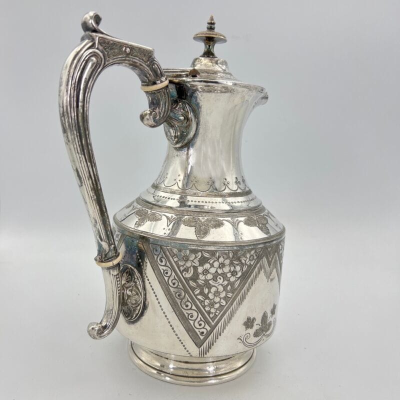 Antica caffettiera inglese in argento silver plate sheffield teiera epoca 800 A Categoria Sheffield & Argento