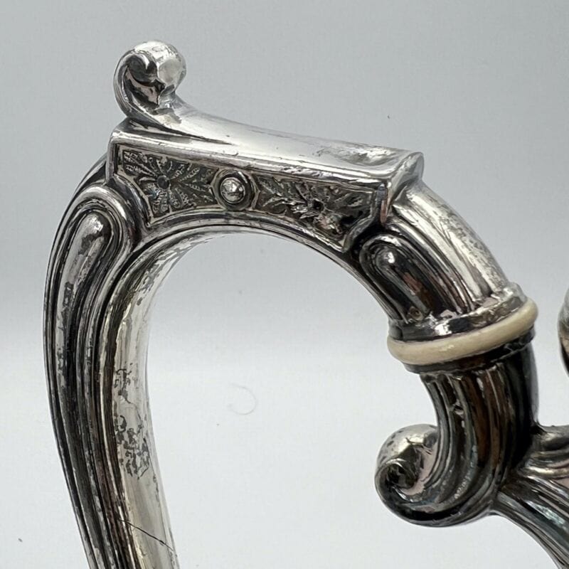Antica caffettiera inglese in argento silver plate sheffield teiera epoca 800 A Categoria Sheffield & Argento