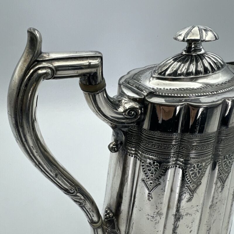 Antica Caffettiera inglese in argento silver plated sheffield epoca 800 Teiera F Categoria  Sheffield & Argento