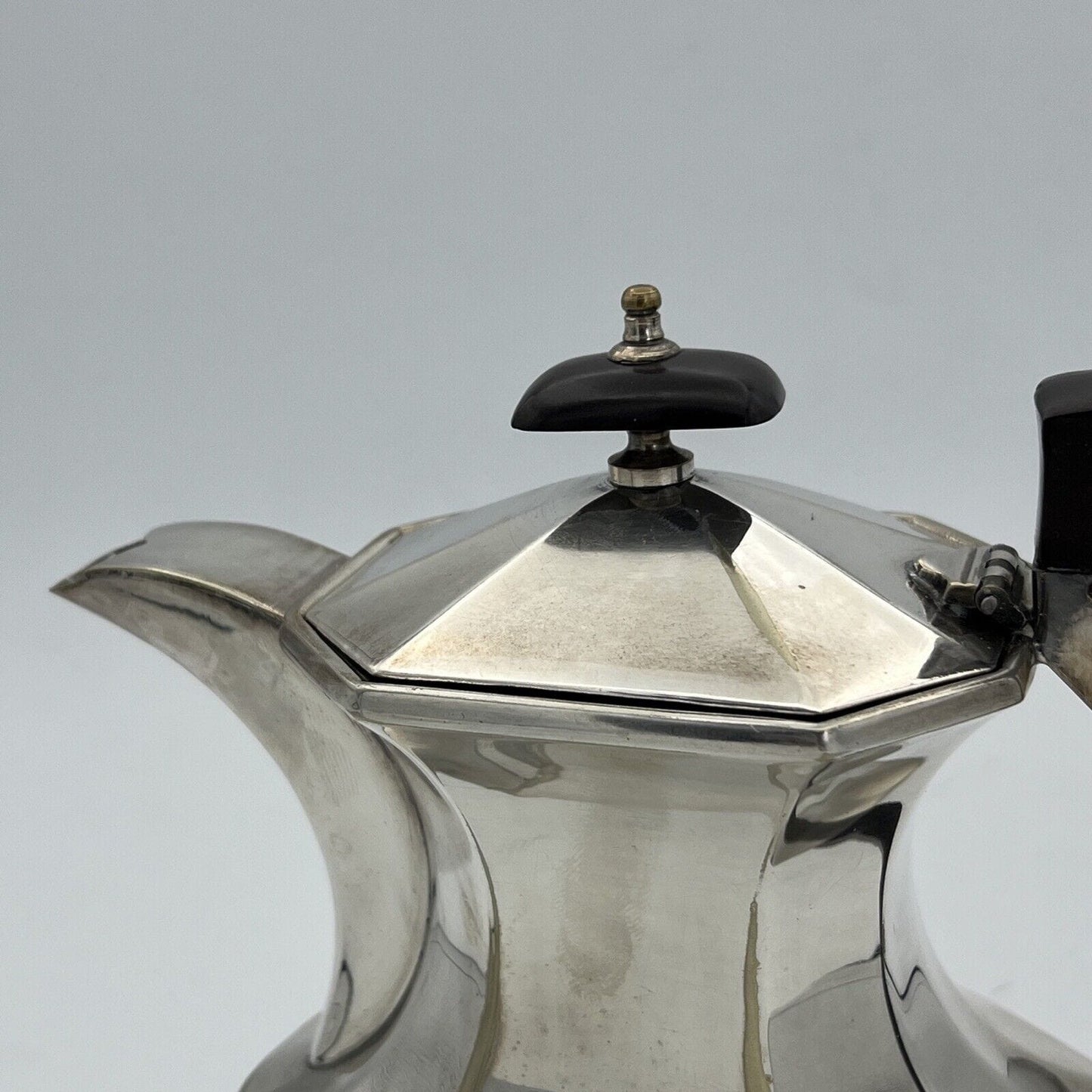 Antica Caffettiera inglese in argento silver plated sheffield Teiera stile deco Categoria Sheffield & Argento