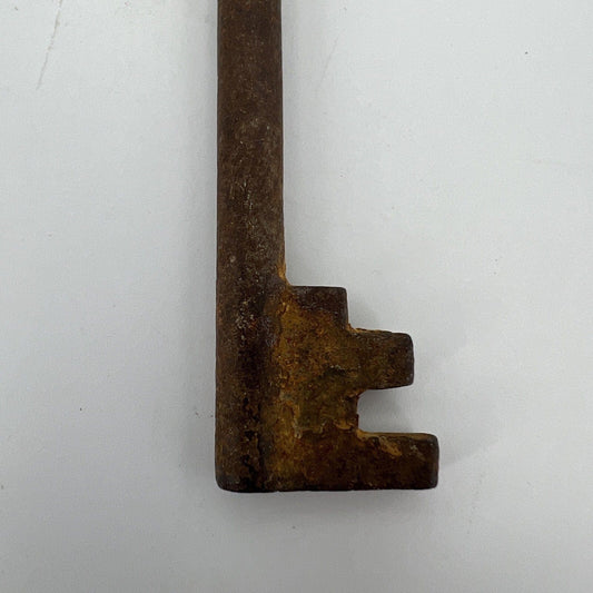 Antica Chiave in Ferro Battuto Forgiato del XVIII secolo Ferramenta D'epoca 12cm Categoria Accessori & Ferramenta d'epoca
