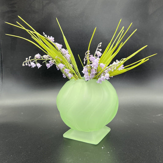 Antica ciotola porta fiori in vetro opaline verde opaco Art Deco anni 30 Bagley Categoria Vetri e Cristalli