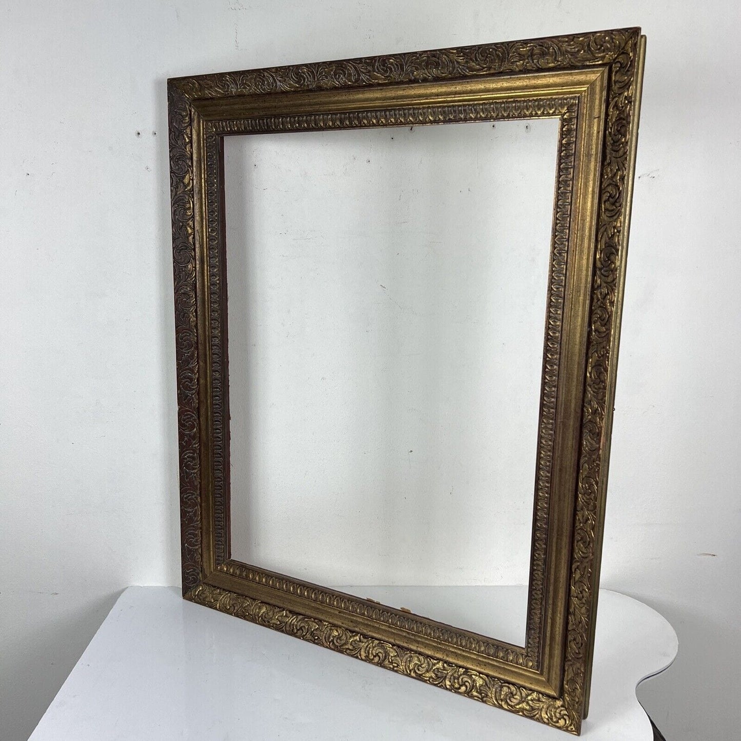 Antica Cornice in legno scolpito dorata stile 800 oro rettangolare d'epoca vuota Categoria Specchi e Cornici