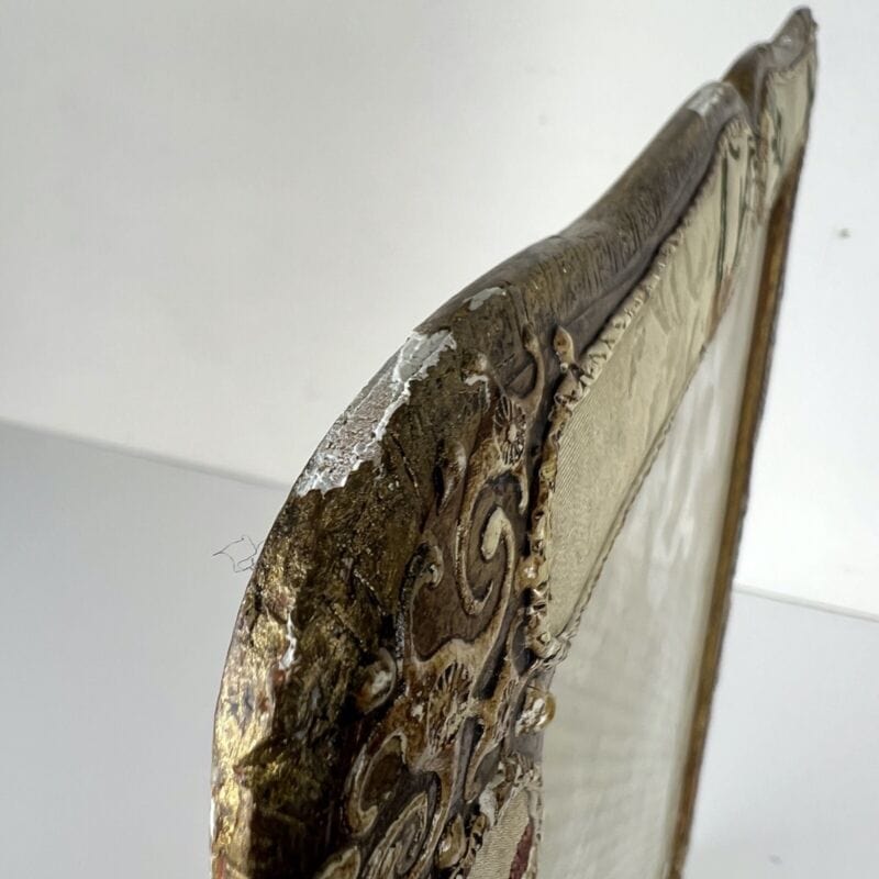 Antica cornice per foto portaritratto Fiorentina in legno oro e seta ricamata Categoria Specchi e Cornici