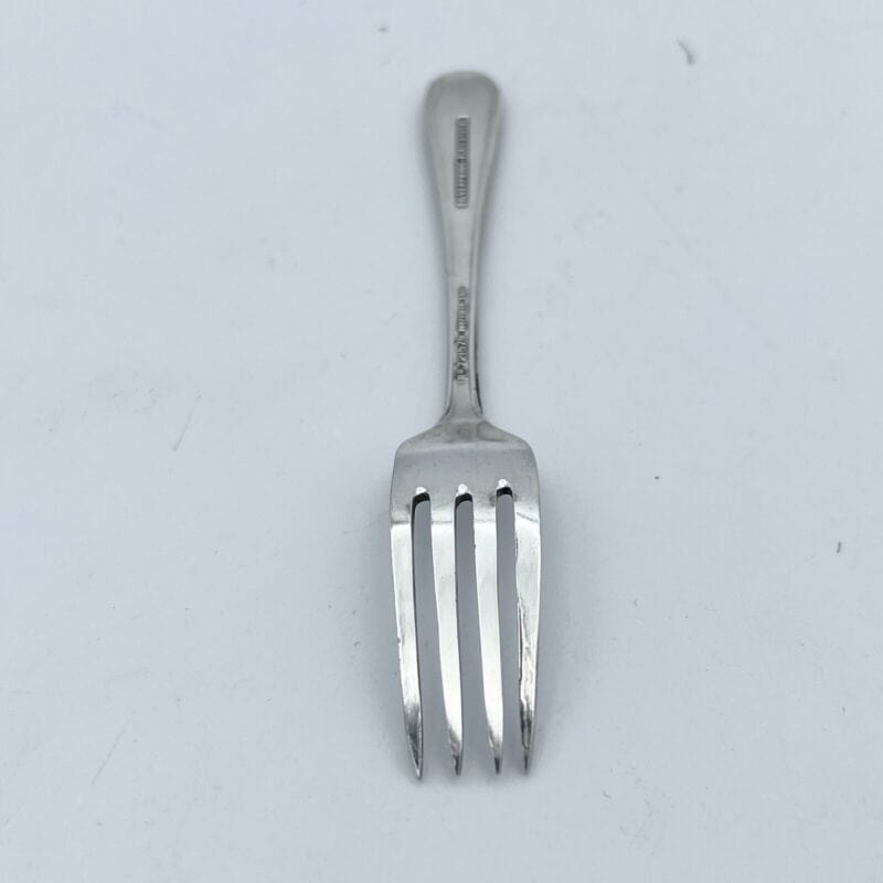 Antica Forchettina d'epoca in argento sheffield vecchia forchetta per sottaceti Categoria Sheffield & Argento