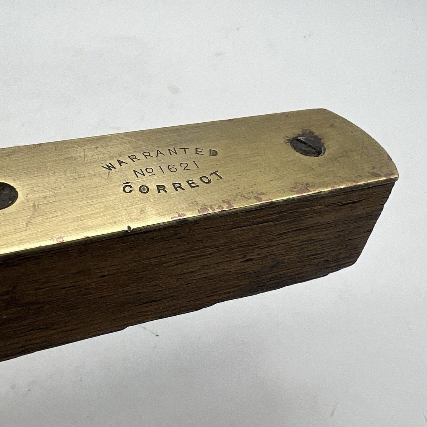 Antica livella bolla in legno e ottone vecchio strumento vintage Hockley Abbey Categoria Attrezzi e Strumenti