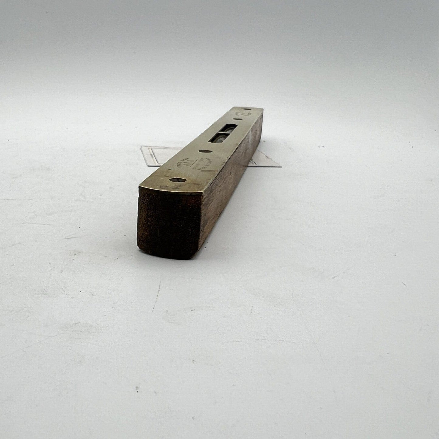 Antica livella bolla in legno e ottone vecchio strumento vintage Hockley Abbey Categoria Attrezzi e Strumenti