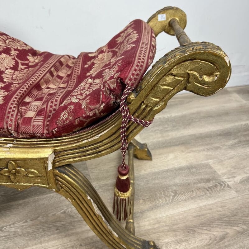 Antica Panchetta dormeuse stile barocco imbottita sgabello divanetto panca 900 Categoria Arredamento