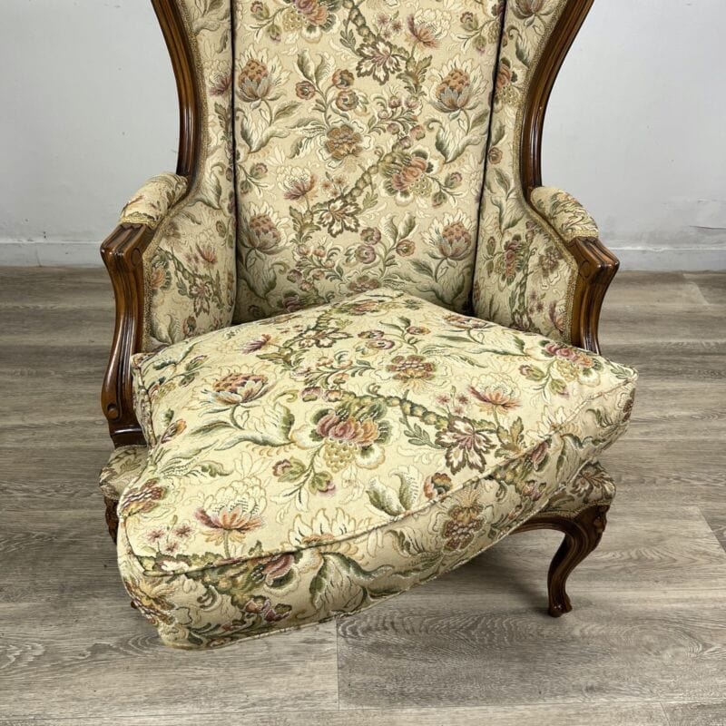 Antica poltrona Bergere usata vintage sedia imbottita con braccioli da salotto A Categoria  Arredamento