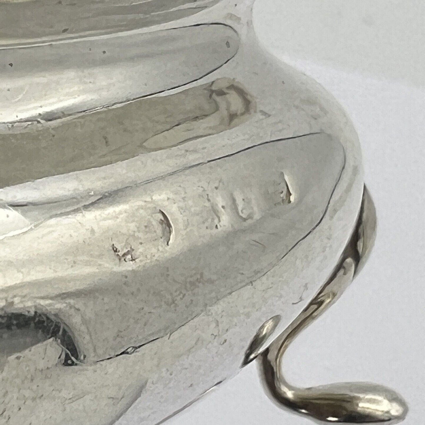 Antica Saliera in argento sterling silver 925 da tavola con cucchiaino epoca 800 Categoria Sheffield & Argento