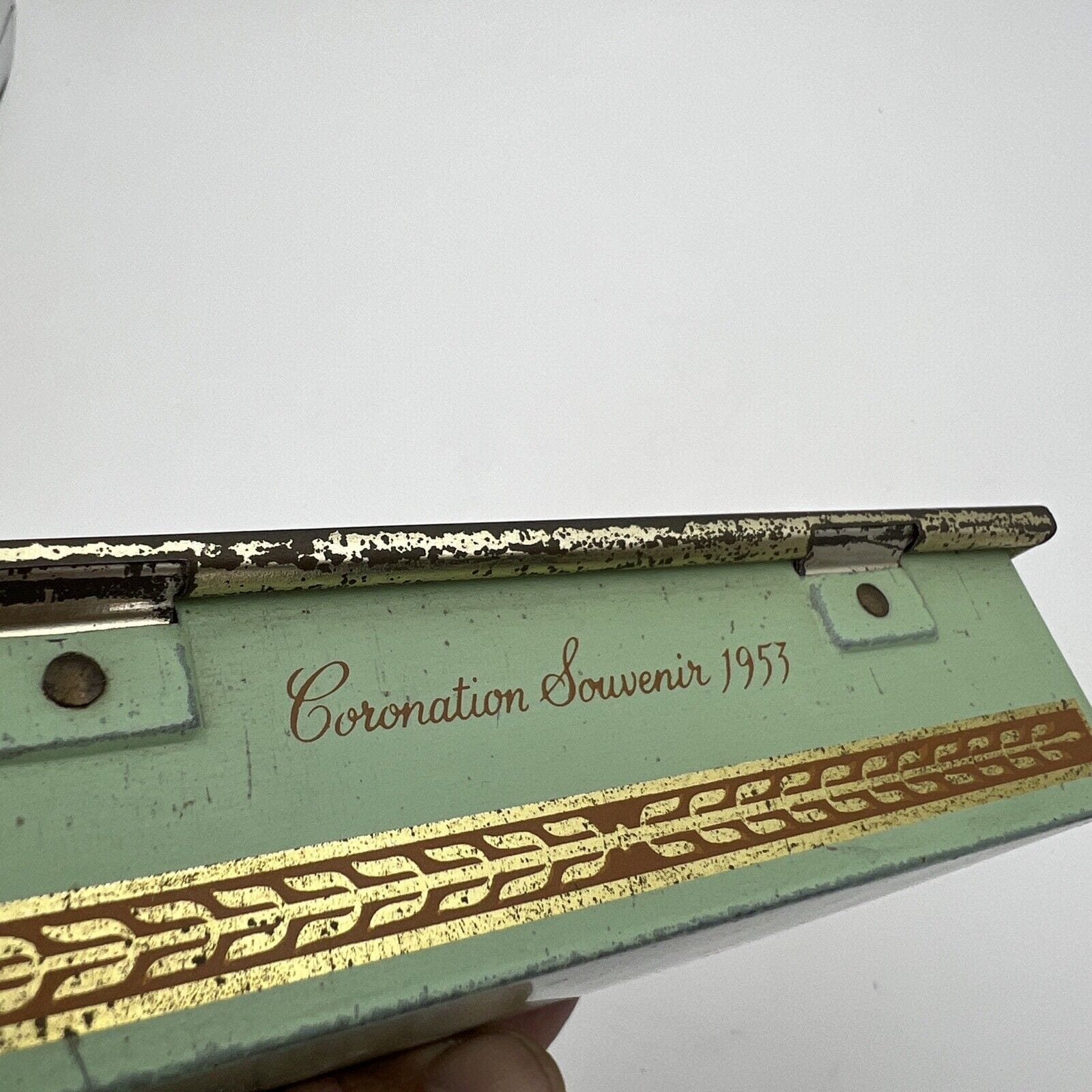 Antica Scatola in latta inglese incoronazione Regina Elisabetta II 1953 Reale XX Categoria  Collezionismo:Collezioni diverse:Scatole di latta