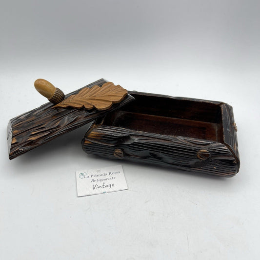 Antica Scatola in legno intagliata con coperchio Foglia Ghianda contenitore Categoria Carillon