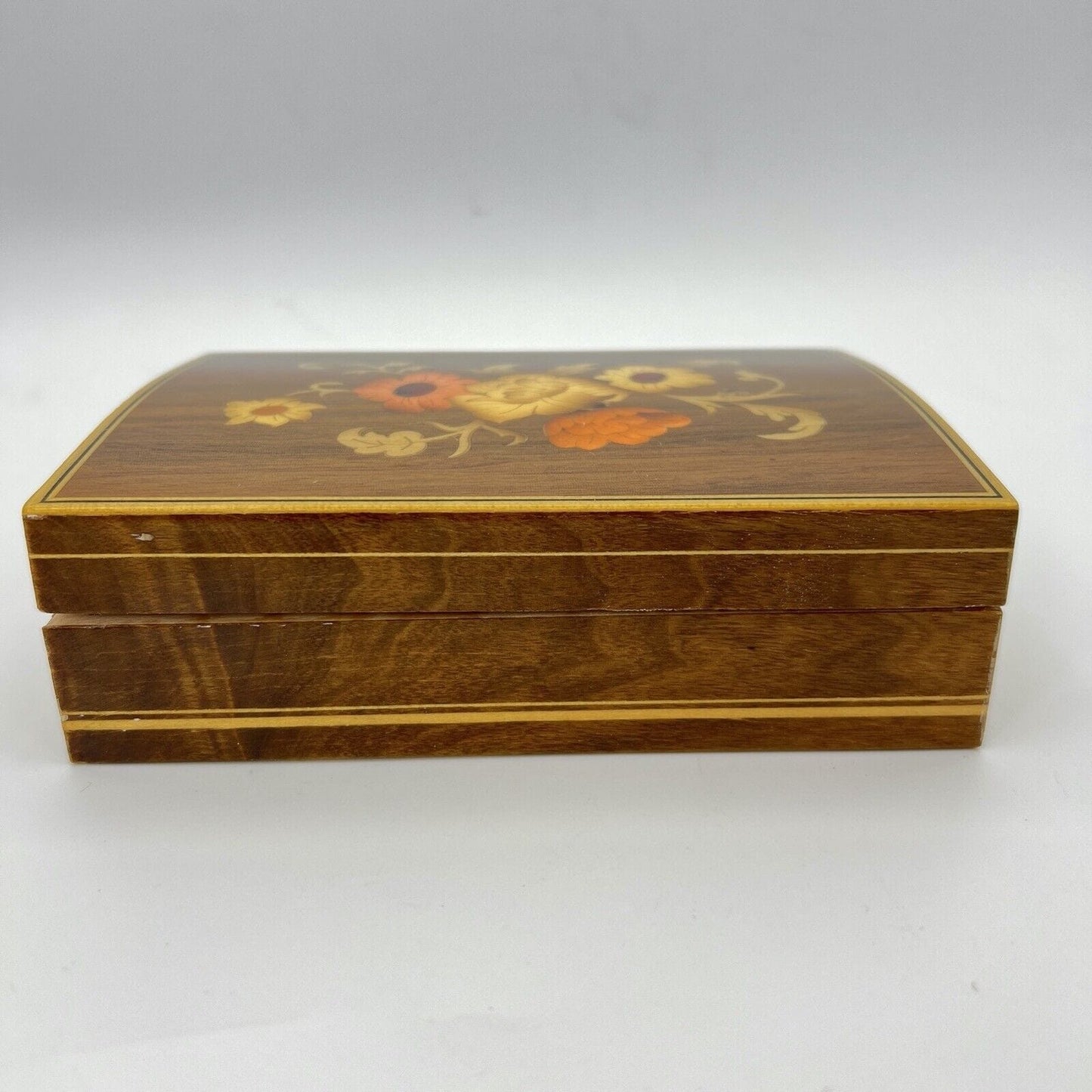 Antica scatola portagioie cofanetto anni 50 vintage sorrentina con intarsio Categoria Scatole in legno