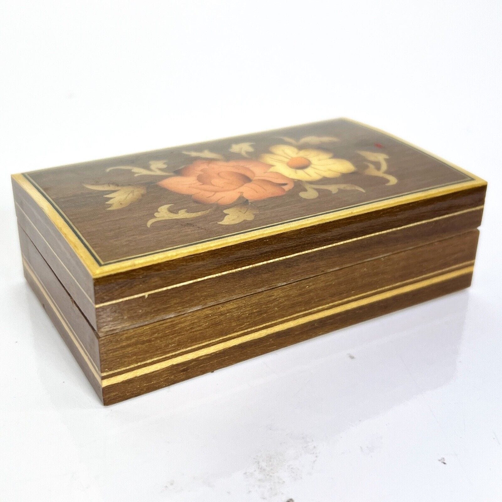 Antica scatola scatolina cofanetto anni 50 vintage sorrentina con intarsio fiori Categoria  Scatole in legno