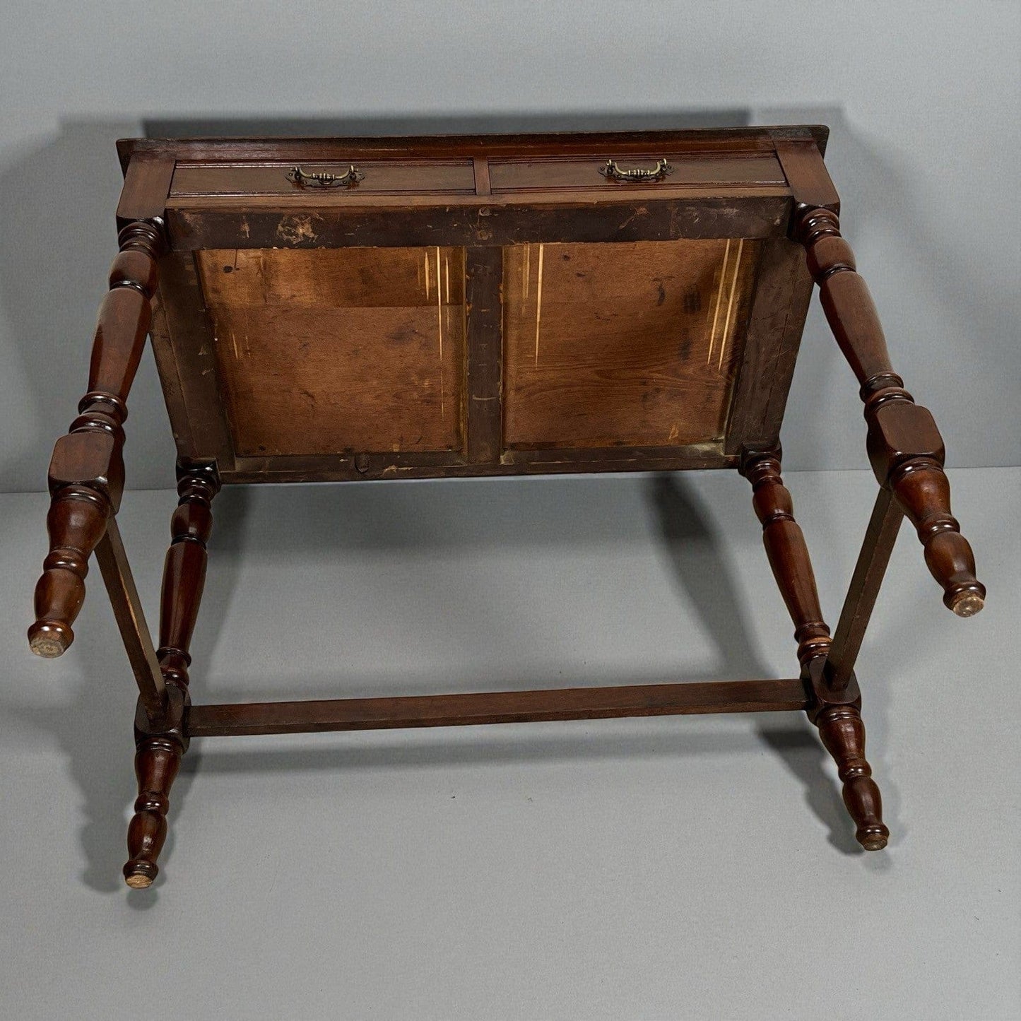 Antica scrivania piccolo scrittoio classica tavolo da ufficio con piano in pelle Categoria Scrittoi & Ribalte