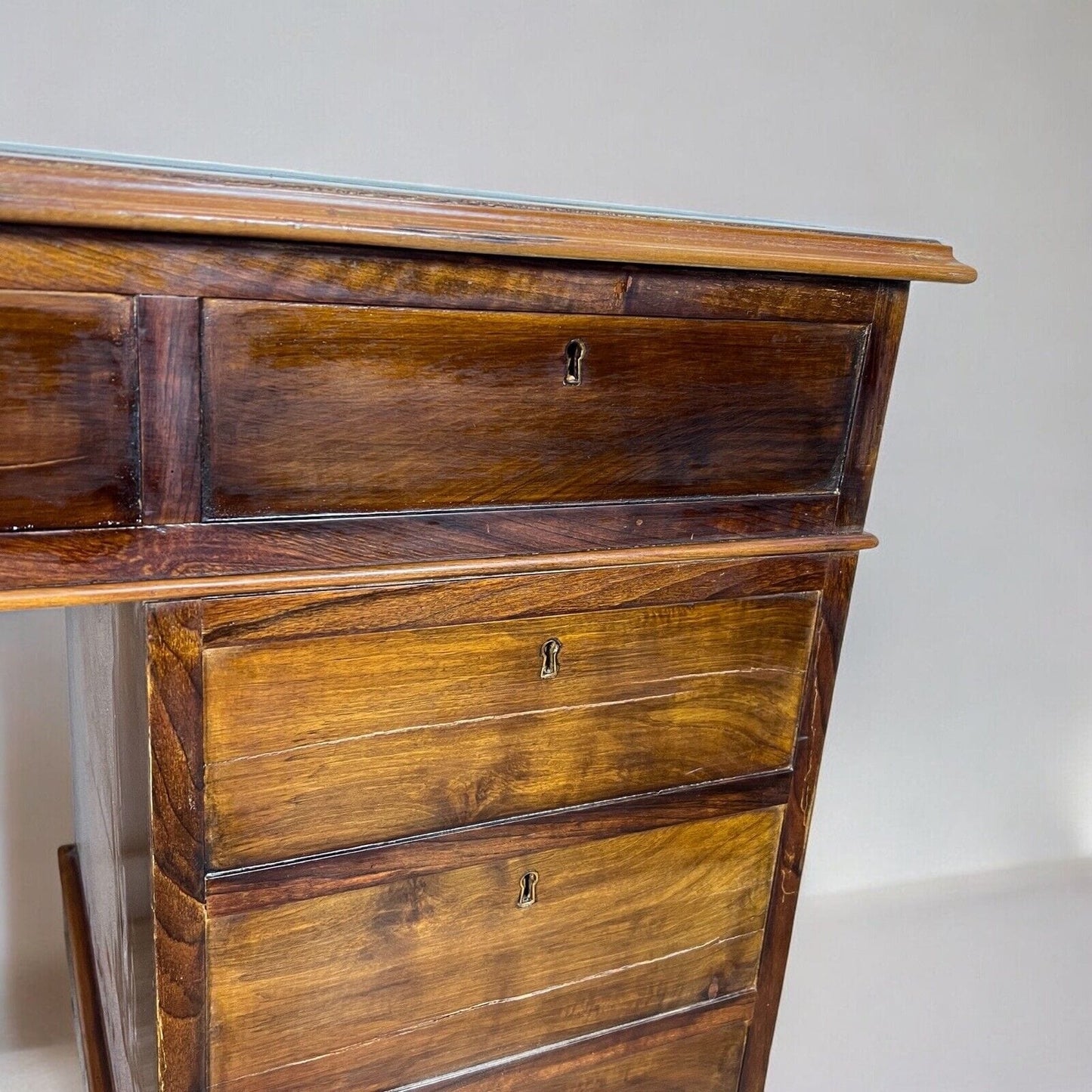 Antica scrivania scrittoio classica tavolo da ufficio epoca 800 piano in pelle Categoria Scrittoi & Ribalte