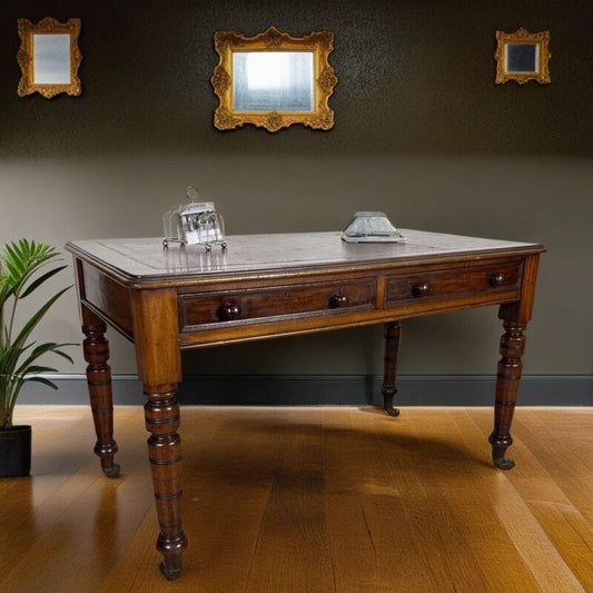 Antica scrivania scrittoio classica tavolo da ufficio in legno con piano pelle Categoria  Scrittoi & Ribalte