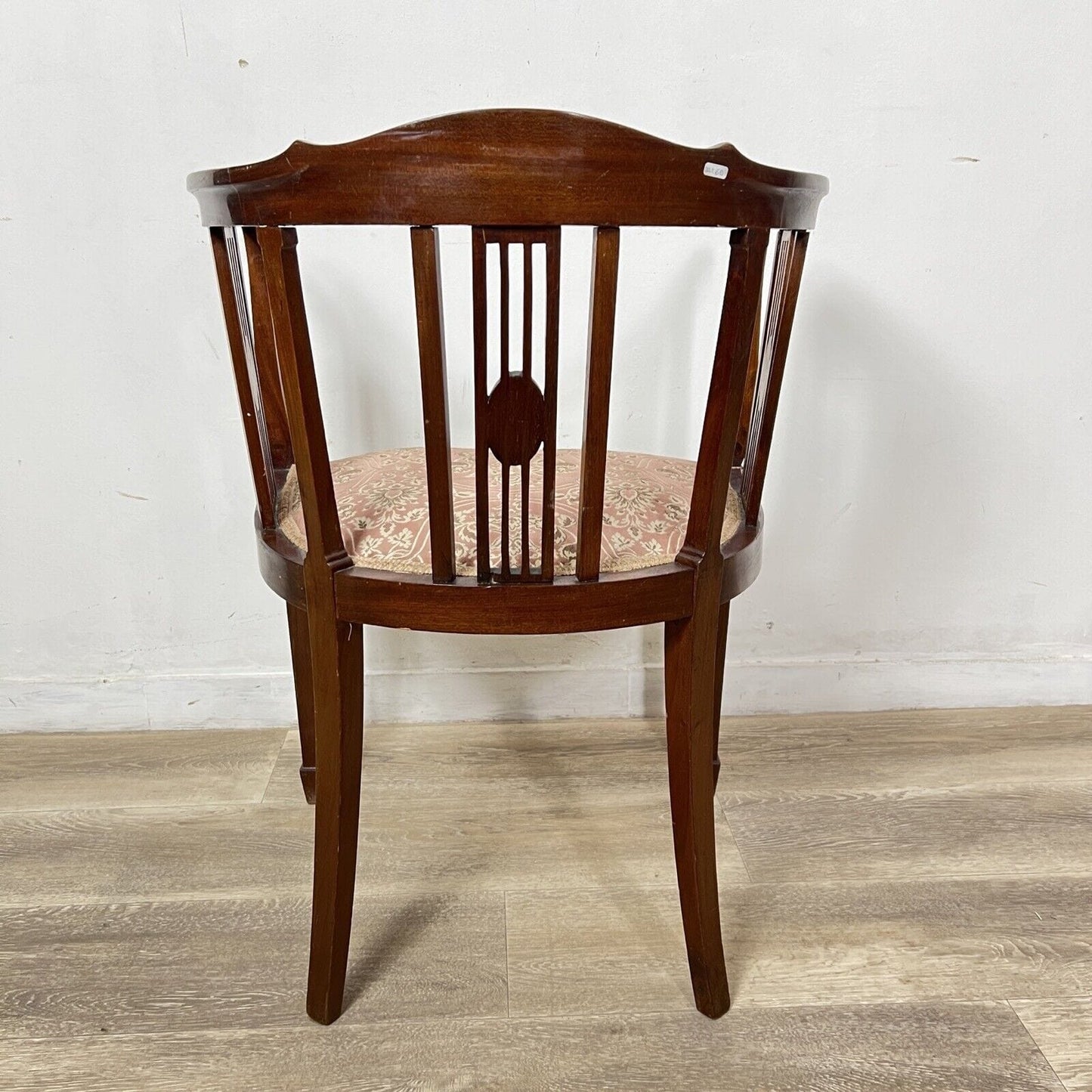 Antica sedia a pozzetto con braccioli poltrona poltroncina in di legno epoca 800 Categoria Sedie
