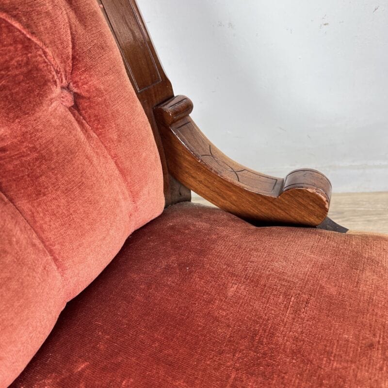 Antica sedia imbottita bassa poltrona per camera da letto o salotto epoca 800 Categoria Sedie