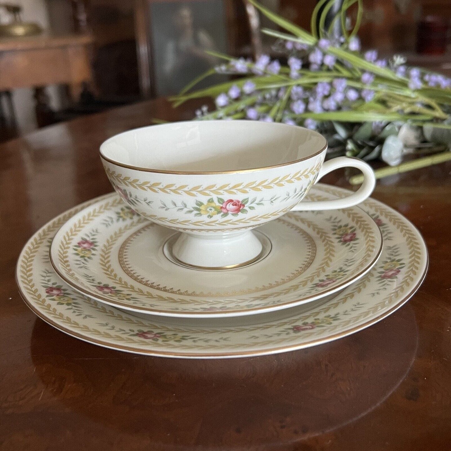 Antica tazza da tè the in porcellana tedesca Bavaria Thomas Trio Decoro fiori Categoria Servizio tazze - Tazze