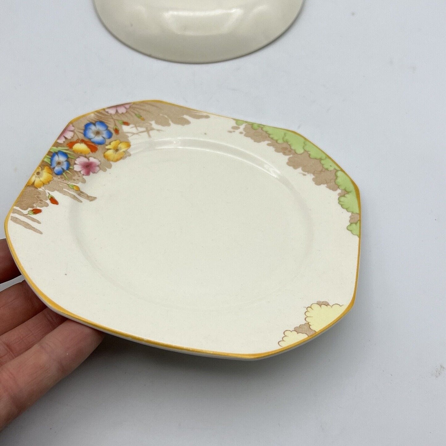 Antica tazza da tè the trio in porcellana Inglese stile Decò anni '30 con fiori Categoria Servizio tazze - Tazze