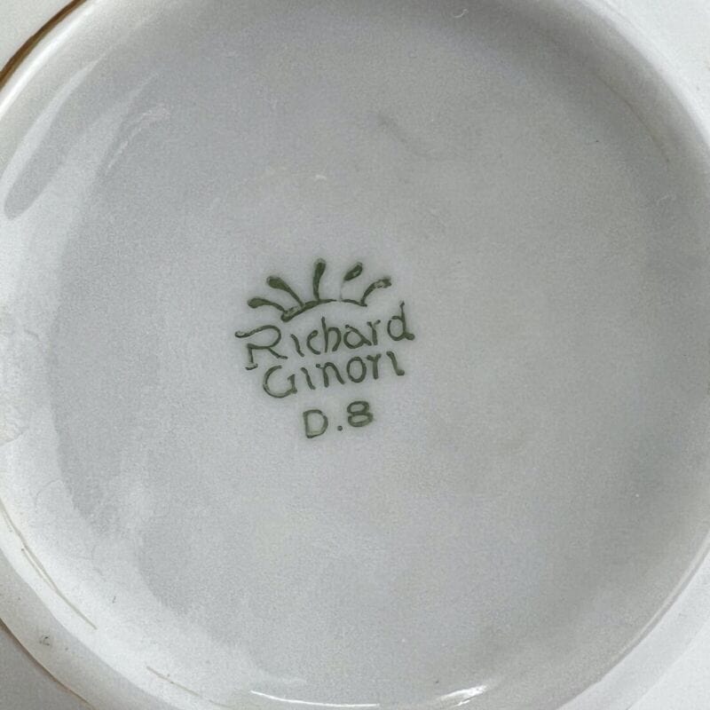 Antica Tazza da the te in porcellana Richard Ginori con piattino Fiori Verde Oro Categoria  Servizio tazze - Tazze