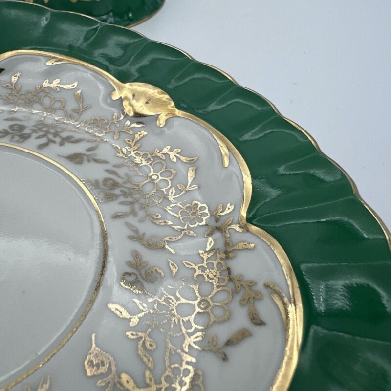 Antica Tazza da the te in porcellana Richard Ginori con piattino Fiori Verde Oro Categoria  Servizio tazze - Tazze
