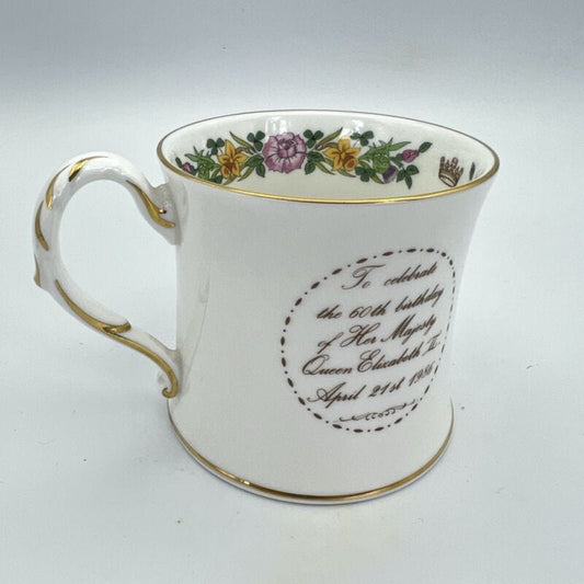 Antica Tazza Mug in Ceramica Inglese Regina Elisabetta  II Casa Reale anno 1986 Categoria  Ceramiche e Porcellane