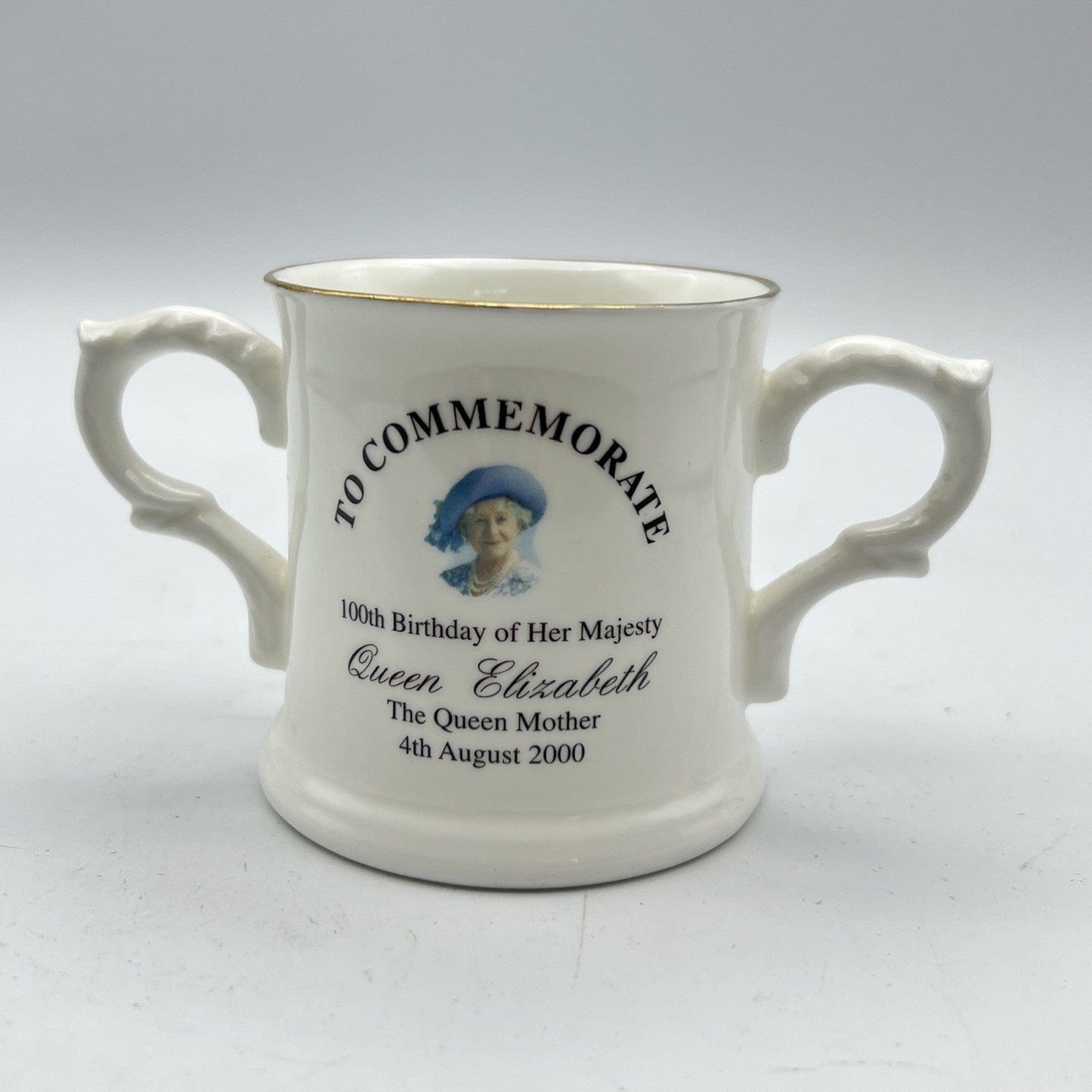 Antica Tazza Mug in Ceramica Inglese Regina Madre Elisabetta Casa Reale 100 anni Categoria  Boccali