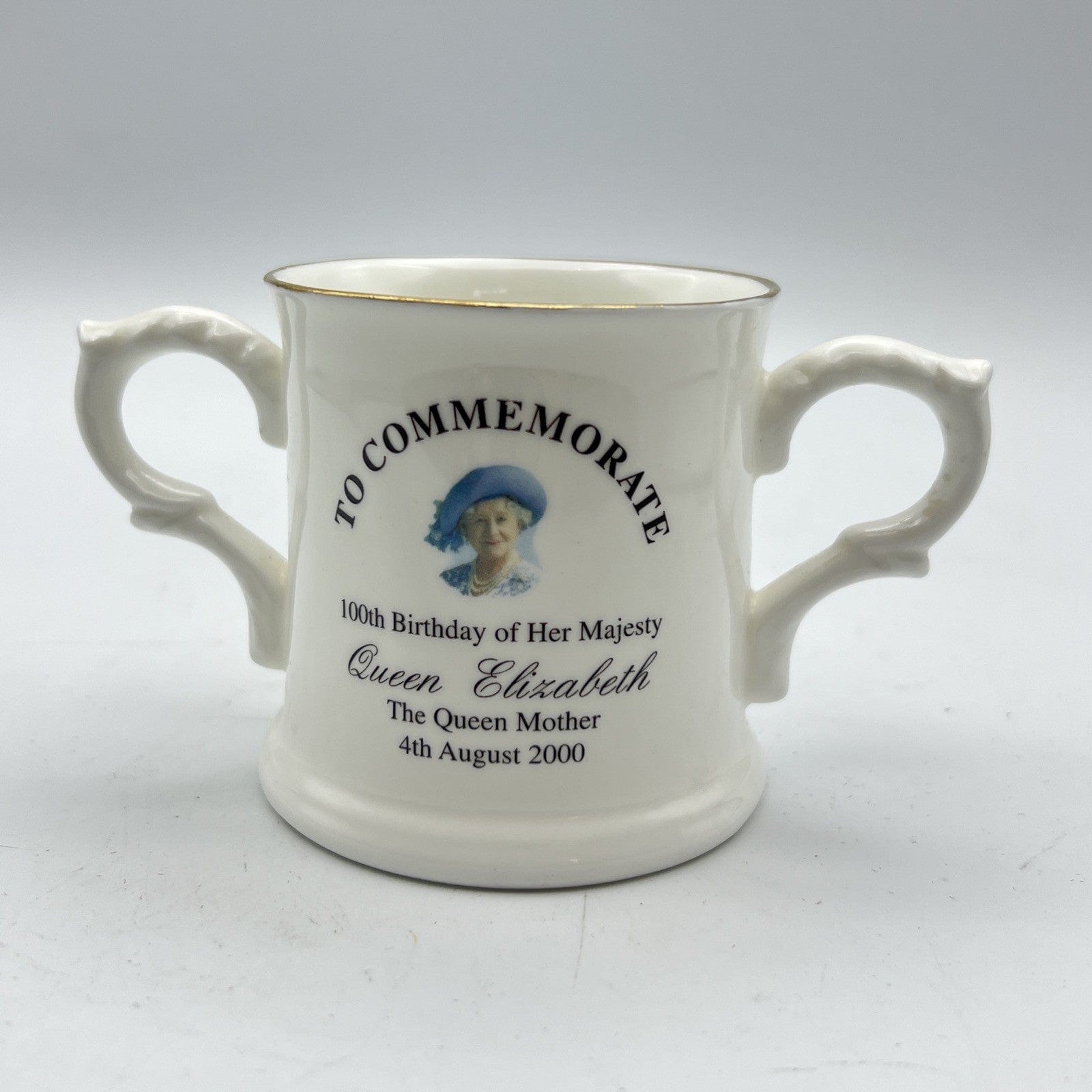 Antica Tazza Mug in Ceramica Inglese Regina Madre Elisabetta Casa Reale 100 anni Categoria  Boccali