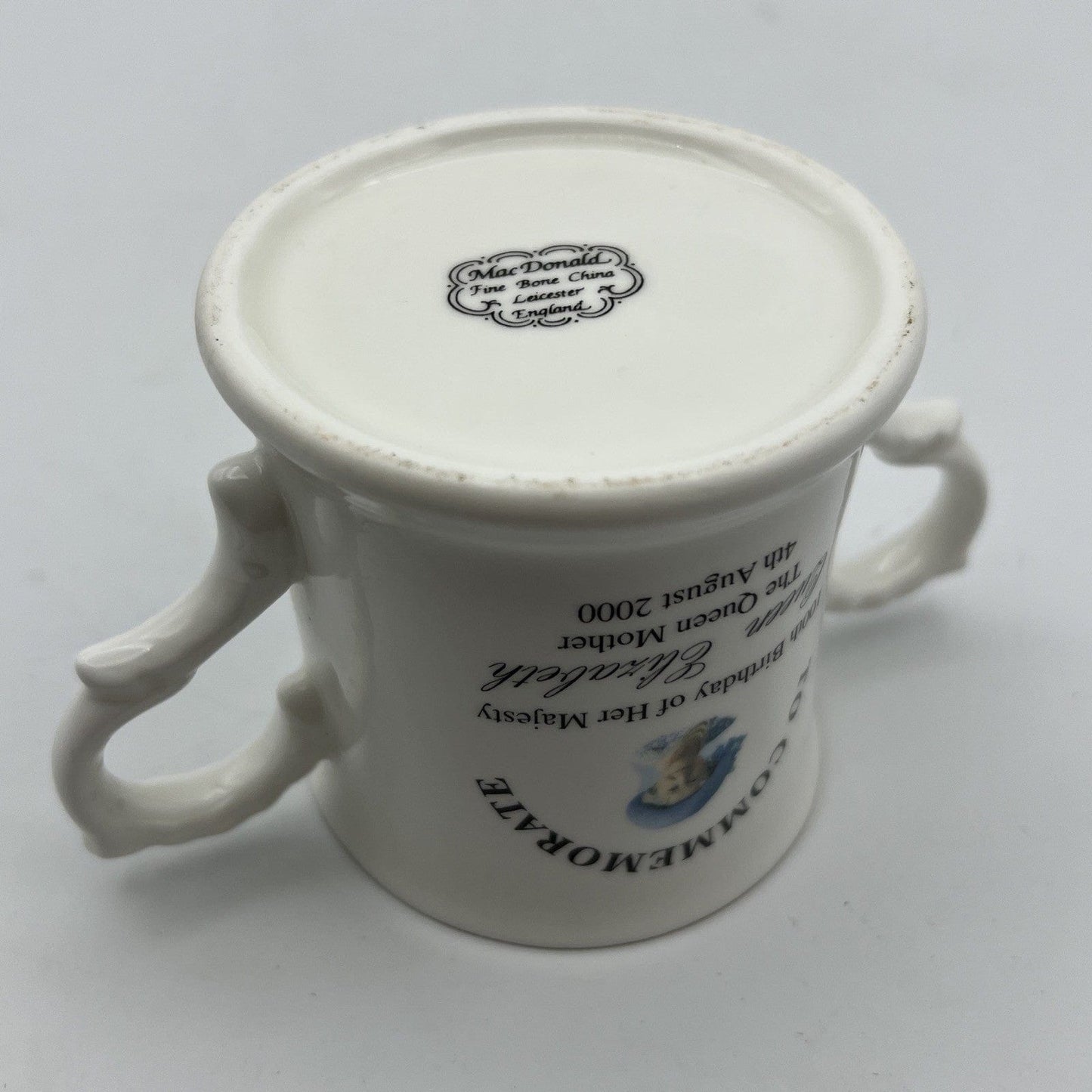 Antica Tazza Mug in Ceramica Inglese Regina Madre Elisabetta Casa Reale 100 anni Categoria  Boccali