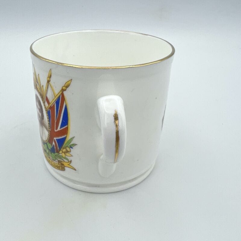 Antica Tazza Mug in porcellana Inglese Re Giorgio VI Casa Reale commemorativa Categoria Ceramiche e Porcellane