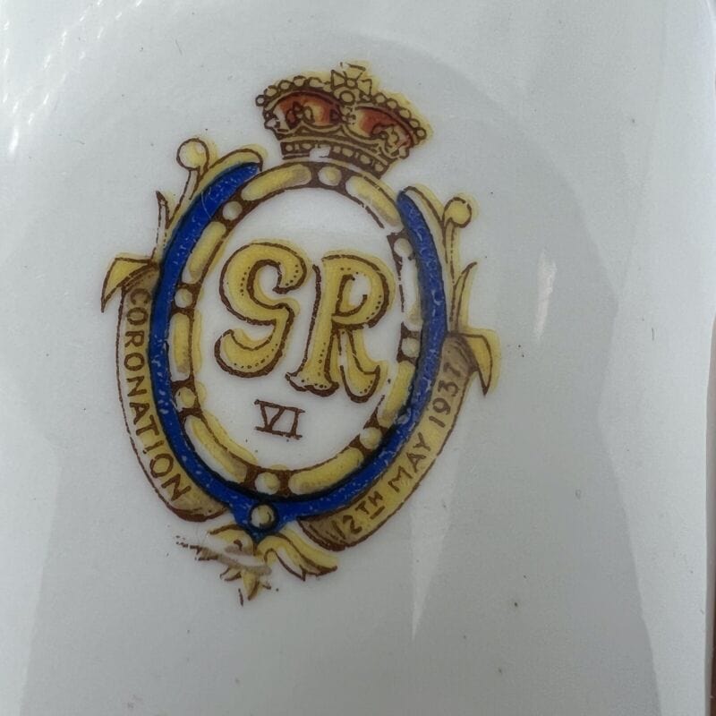 Antica Tazza Mug in porcellana Inglese Re Giorgio VI Casa Reale commemorativa Categoria Ceramiche e Porcellane