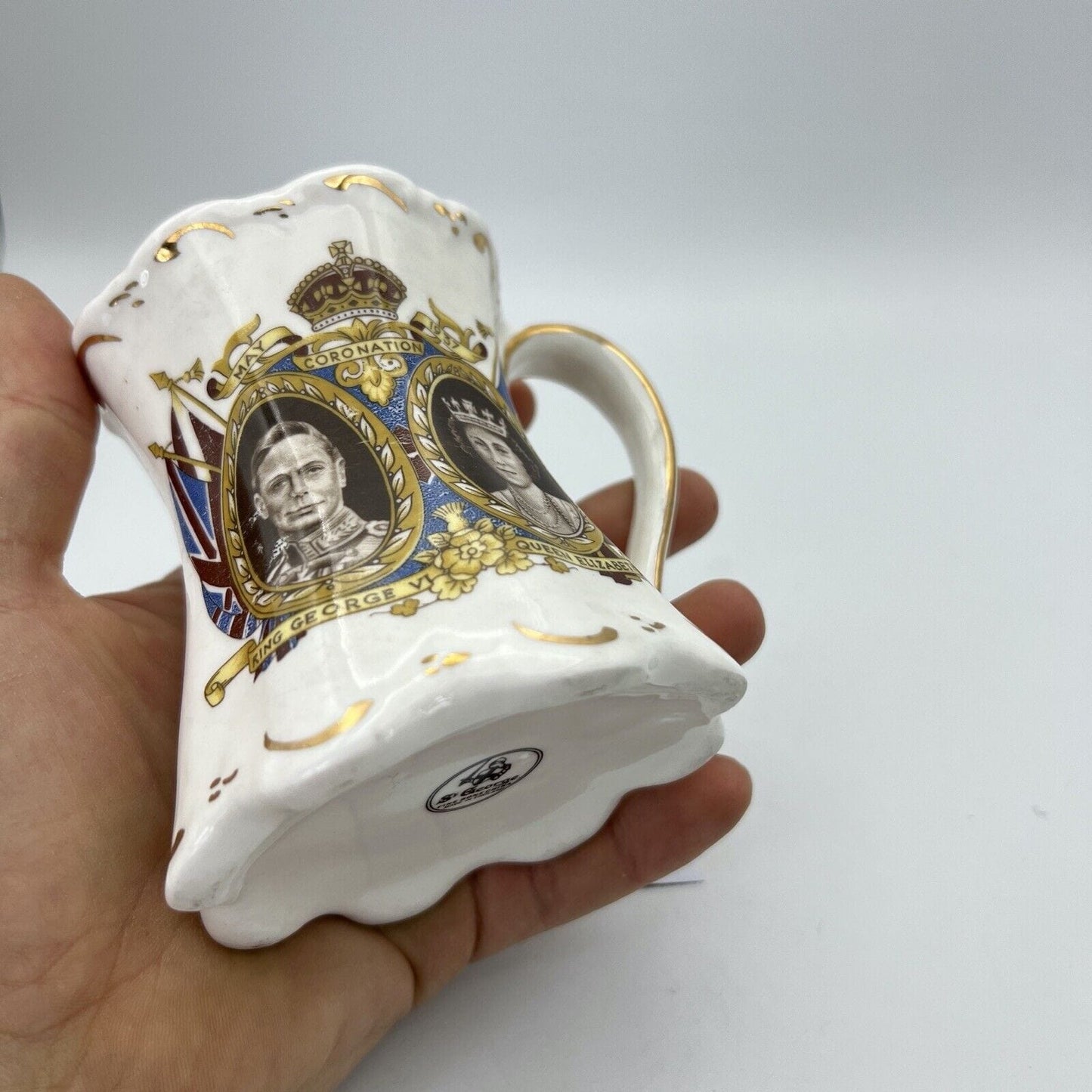 Antica Tazza Mug in porcellana Inglese Re Giorgio VI Casa Reale commemorativa XX Categoria Boccali