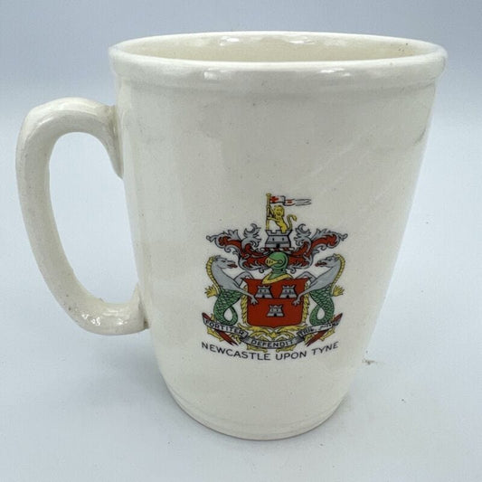 Antica Tazza Mug Inglese in ceramica Elisabetta II Casa Reale commemorativa 1953 Categoria  Ceramiche e Porcellane