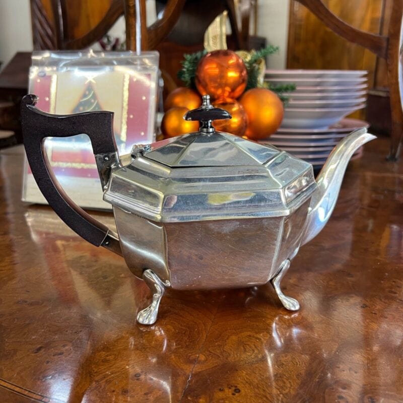 Antica Teiera inglese in argento silver plated sheffield caffettiera stile deco Categoria Sheffield & Argento