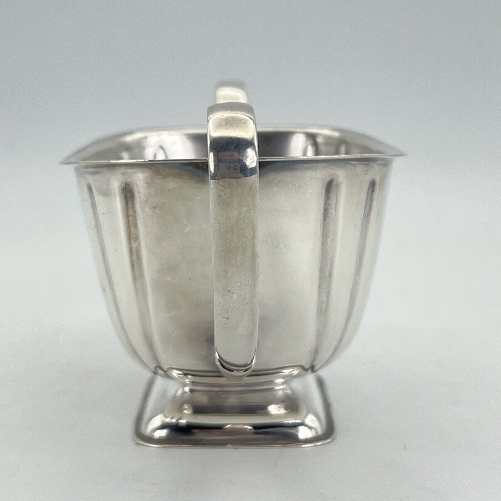 Antica zuccheriera in argento sheffield ciotola in silver plate inglese Deco' Categoria  Sheffield & Argento
