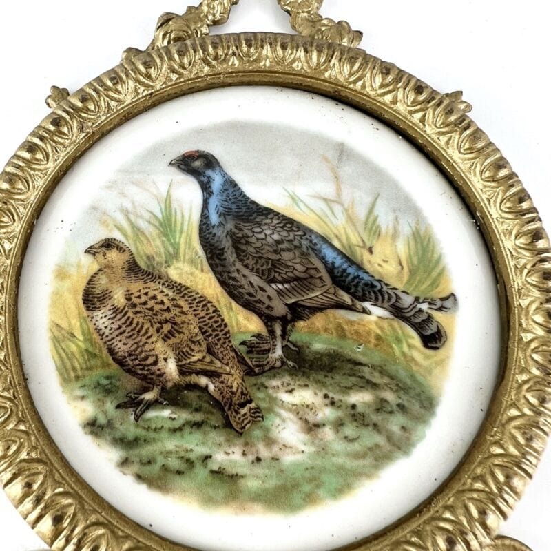 Antichi quadretti in miniatura vintage Fagiani ottone bronzo ceramica con fiocco Categoria Quadri