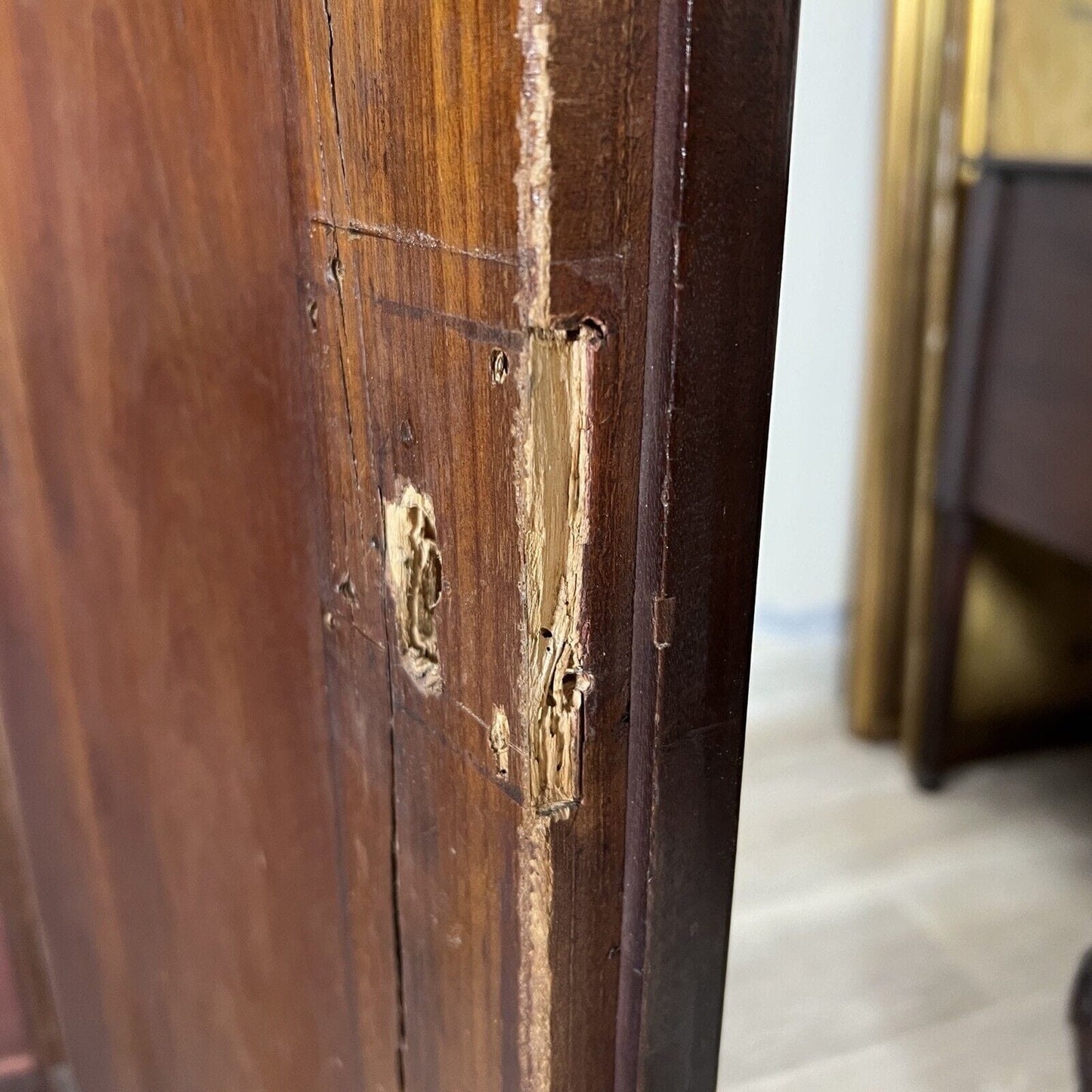 Antico Armadio Credenza Libreria Stipo Inglese epoca 800 in legno di Mogano Categoria Vetrine