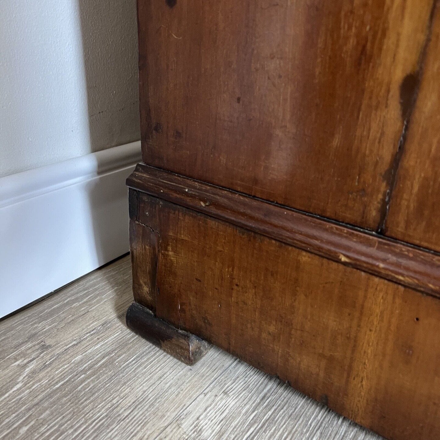 Antico Armadio Credenza Libreria Stipo Inglese epoca 800 in legno di Mogano Categoria Vetrine