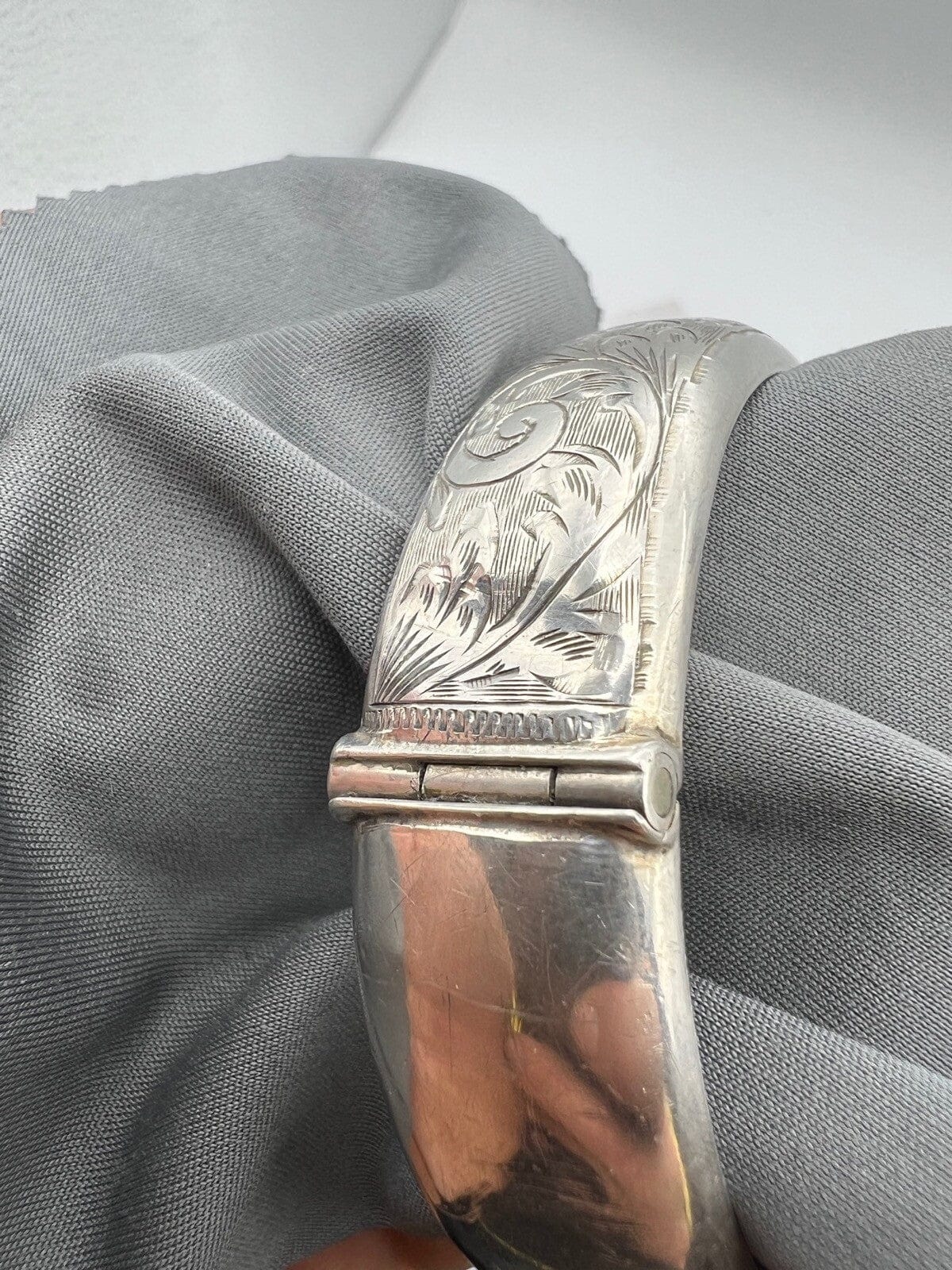 Antico Bracciale da donna in Argento 925 braccialetto a fascia rigido anno 1961 Categoria Bigiotteria & Accessori