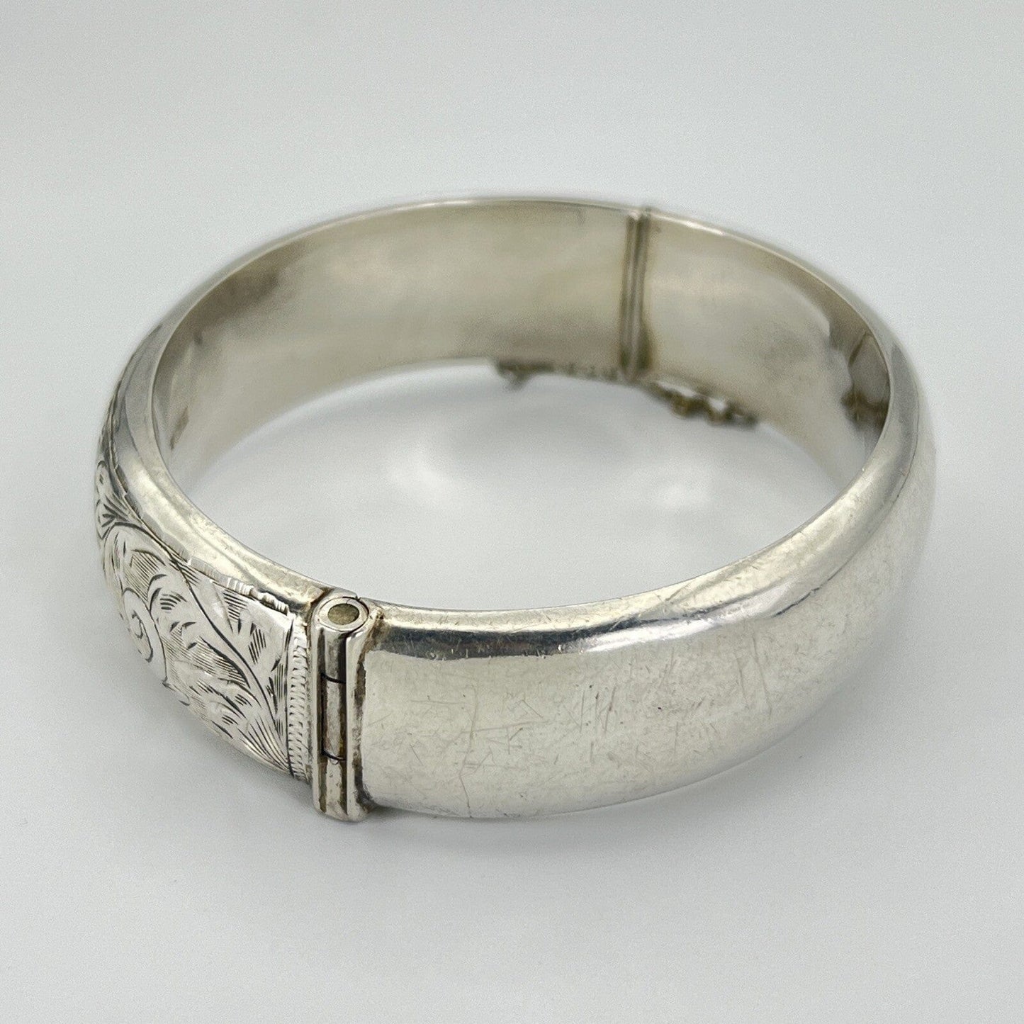 Antico Bracciale da donna in Argento 925 braccialetto a fascia rigido anno 1961 Categoria Bigiotteria & Accessori