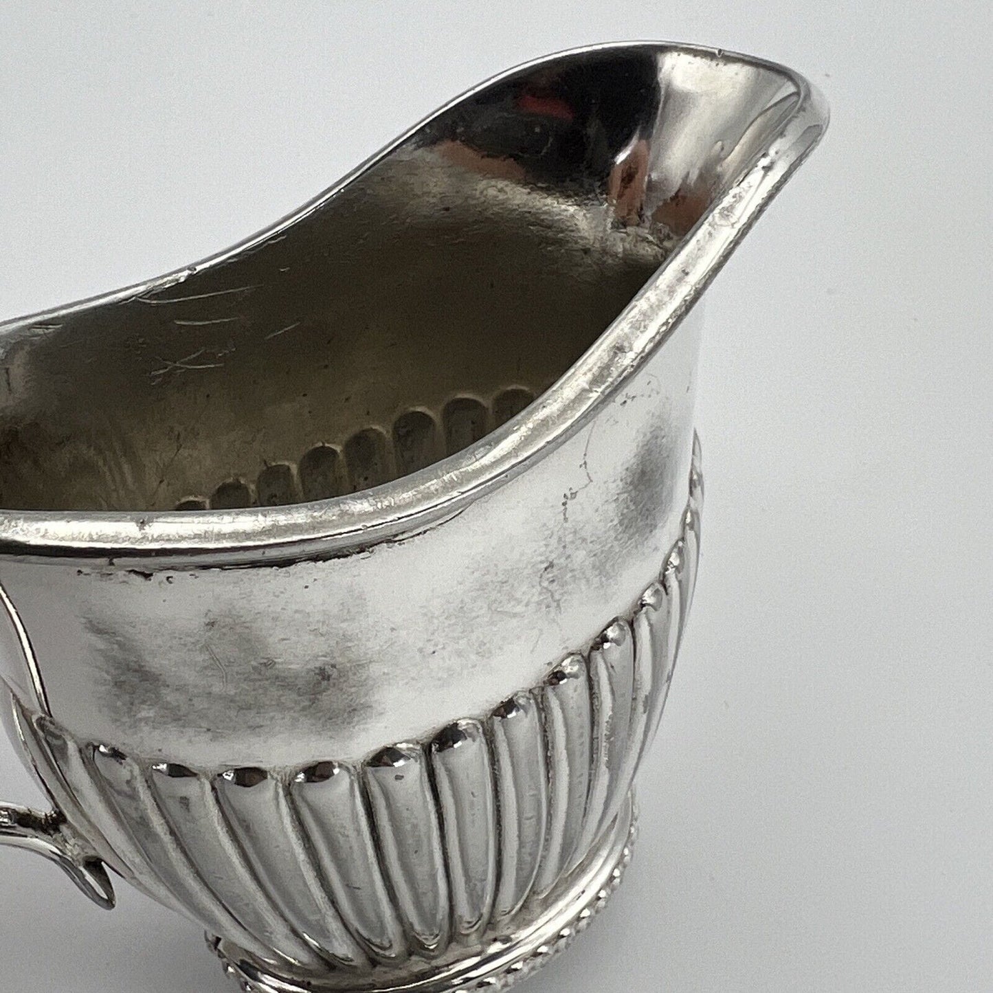 Antico Bricco per latte in Argento Sheffield Lattiera in Silver Plate inglese Q Categoria Sheffield & Argento